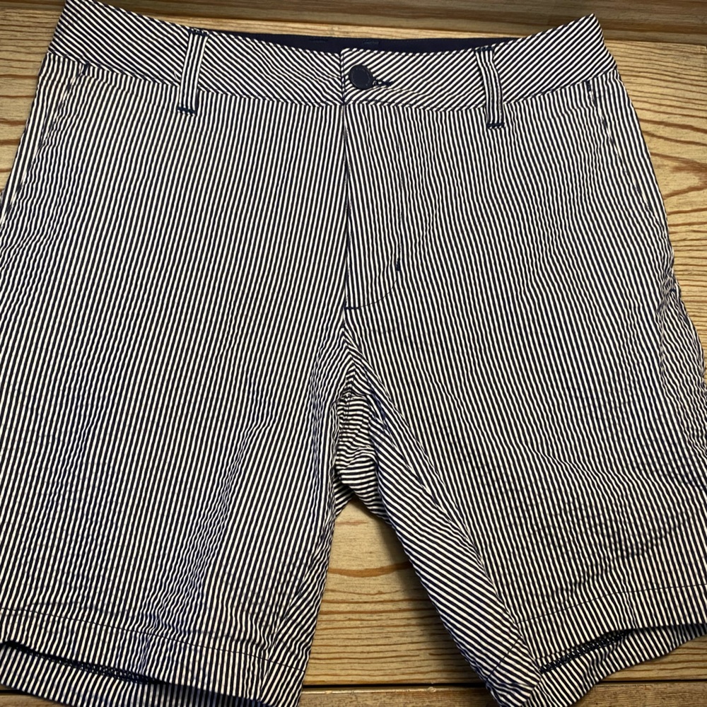 Like new!! Worn once!